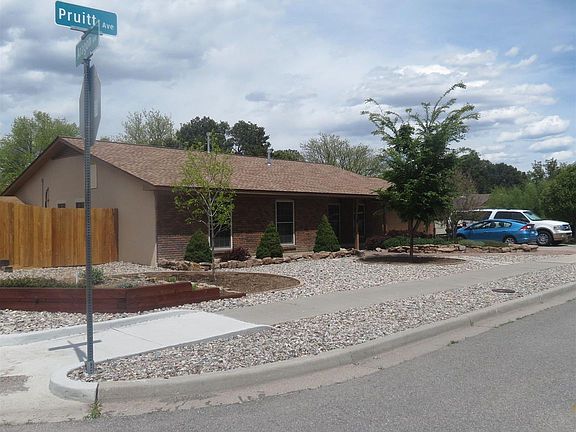 3rd image of 402 Pruitt Ave