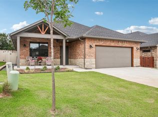 2039 Turtle Creek Way, Norman, OK 73071