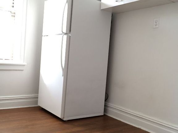 3rd image of 624 90th St APT A1