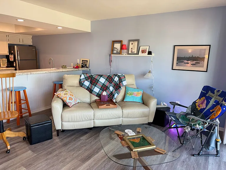 715 Washington Ave #5 — Photo 6