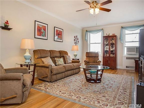 4th image of 11811 84th Ave APT 519