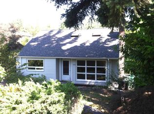 1718 NE 90th St, Seattle, WA 98115