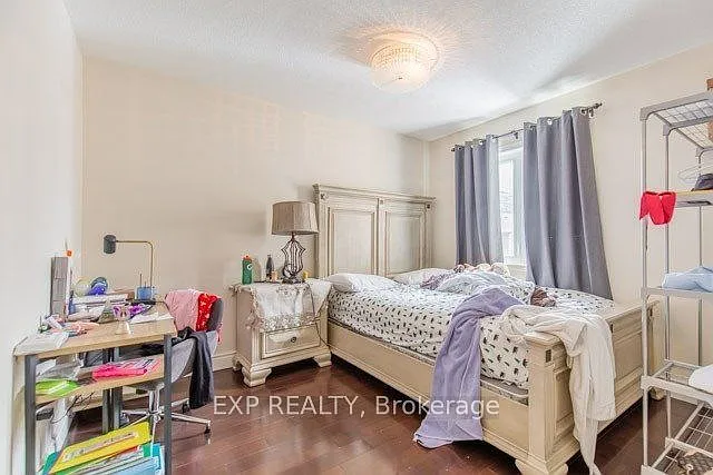 833 Scollard Ct #81 — Photo 16
