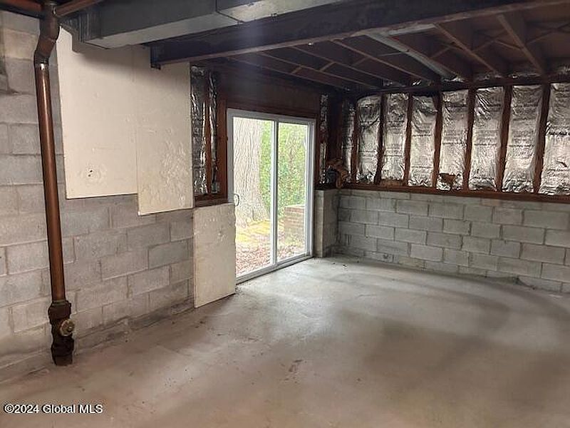5th image of 36 Cromer Avenue