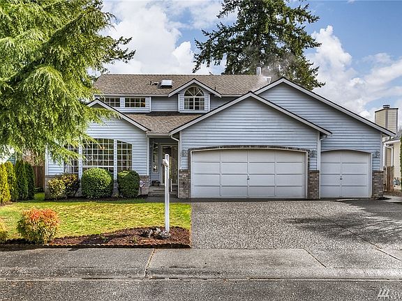 Got to love to the newer roof, 3 car garage, AC (yay summer), and keep looking through these photos you'll see even more to love