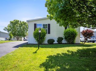 6357 Kims Dr, Victor, NY 14564