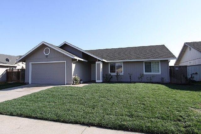 1st image of 696 Pestana Dr