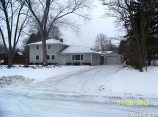 24 Coronet Rd, Rochester, NY 14623