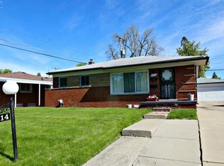 1714 Griggs Dr, Flint, MI 48504
