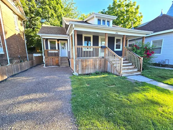 201 Park St, Chatham Kent, ON N7M 3S1