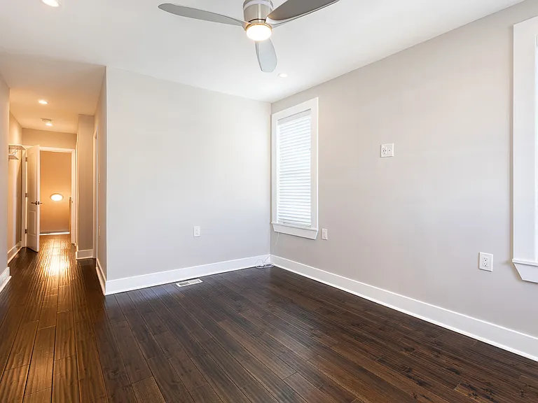 734 S Robinson St — Photo 6