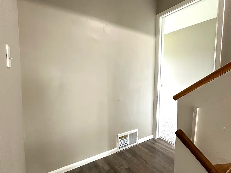 9031 N Swan Rd #J — Photo 13
