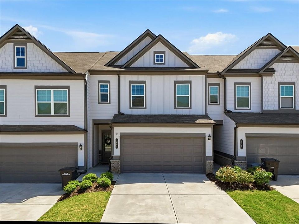 1st image of 22 Felton Walk SE
