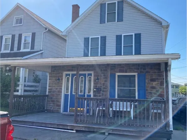 135 Spring St, Nazareth, PA 18064