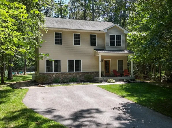 87 Marydale Rd, Pasadena, MD 21122