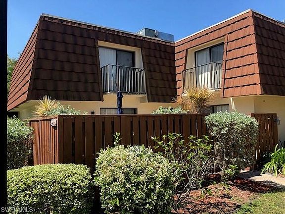 2nd image of 5222 Cedarbend Dr APT 1
