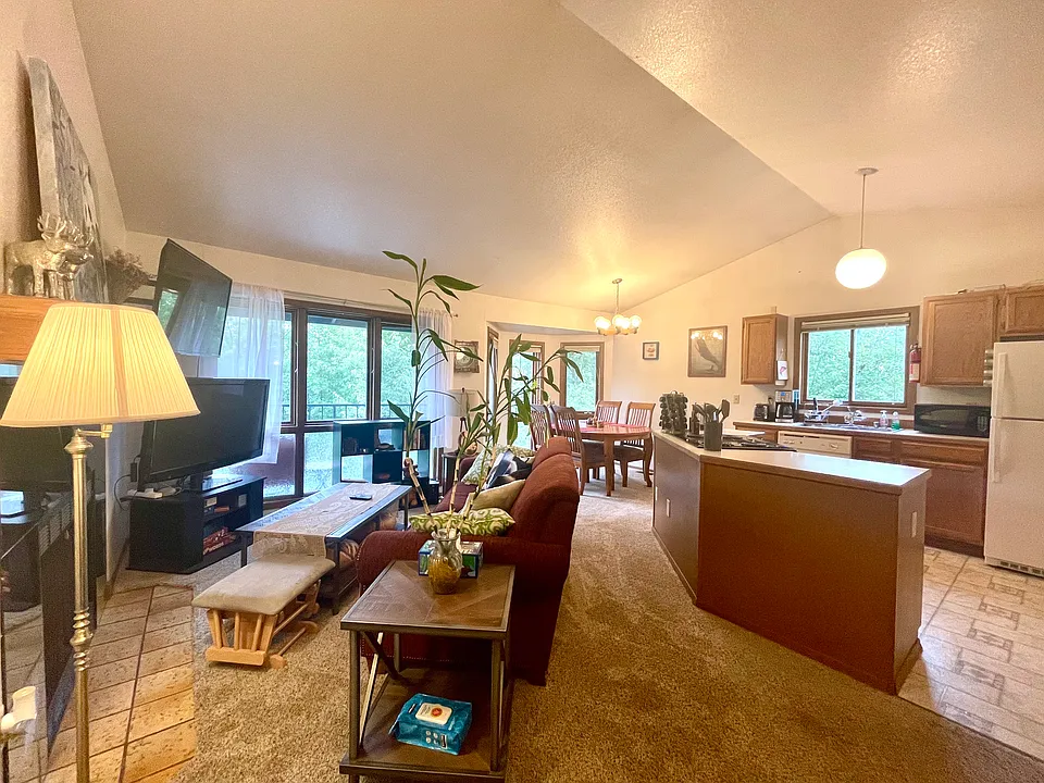 3907 Lunar Dr #3