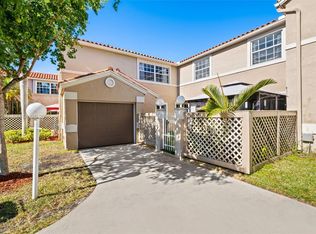Embassy Courts, Hollywood, FL 33026