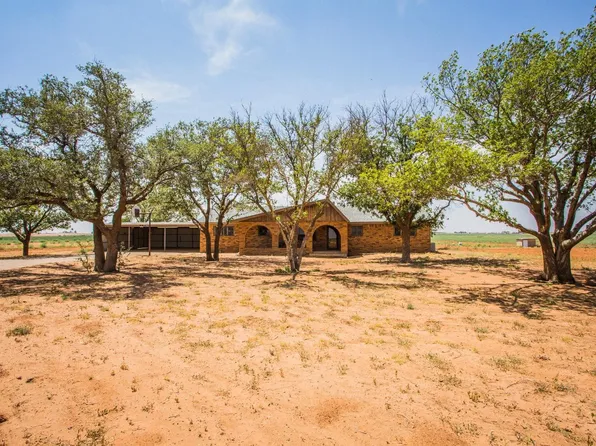 2110 County Road L, Lamesa, TX 79331