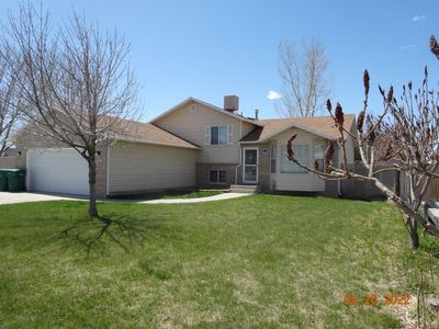 5365 S 3750 W, Roy, UT, 84067
