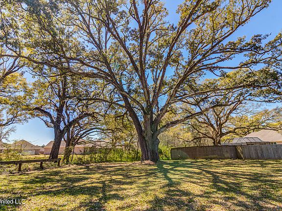 2nd image of LOT 15 Ol Oaks Dr #15