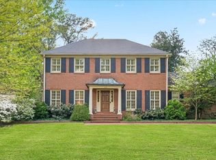 105 Grove Park Cir, Memphis, TN 38117