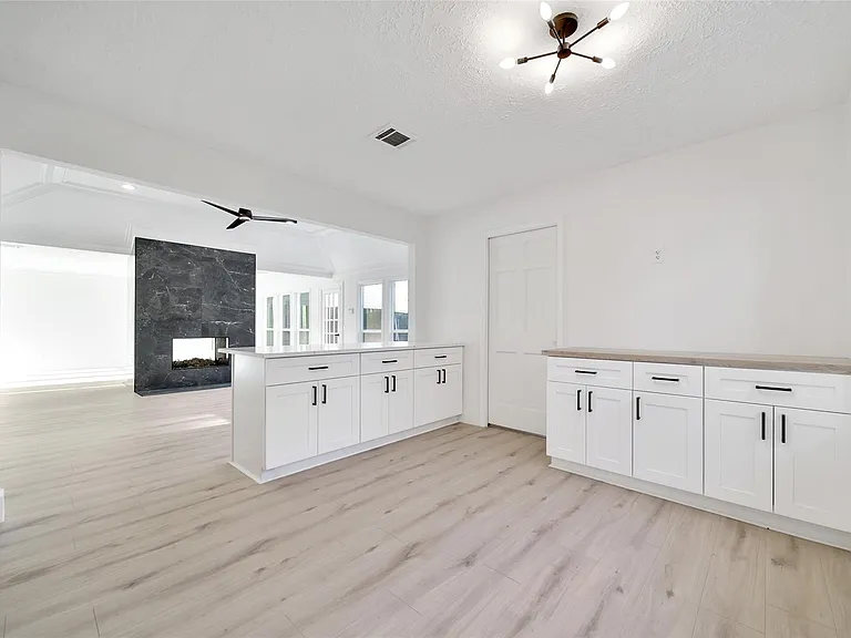 1314 Stependale Dr — Photo 15