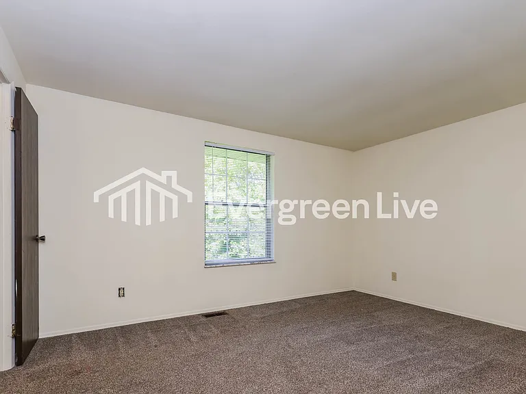 8033 Mount Everest St — Photo 9