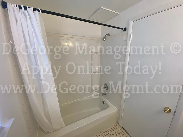 Walworth Garden Apartments — Photo 50