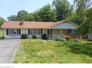 4899 Stonewall St, Winston Salem, NC 27105