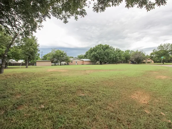 Weldon Dr, Woodway, TX 76712