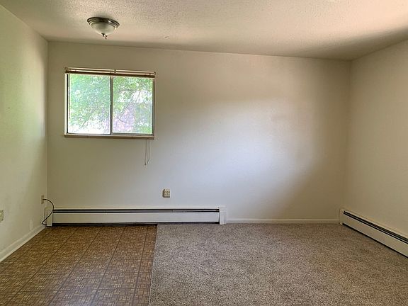 2nd image of 1313 Burton Ct APT 1