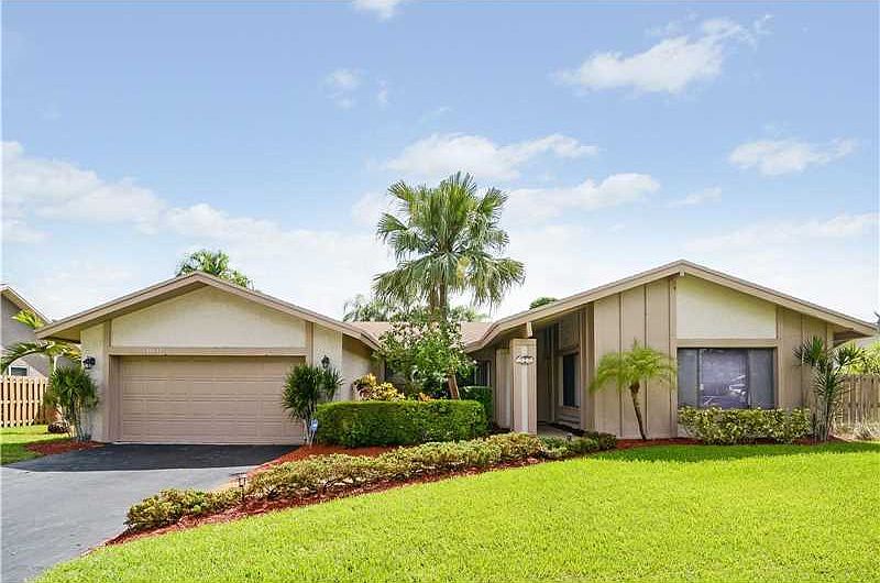 1st image of 1460 NW 94th Ave