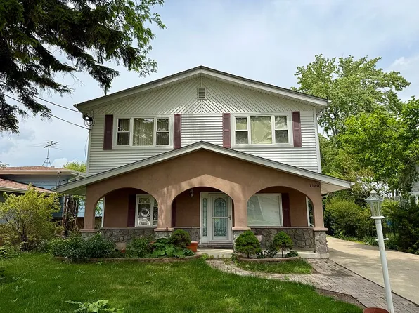 1140 Van Buren Ave, Des Plaines, IL 60018