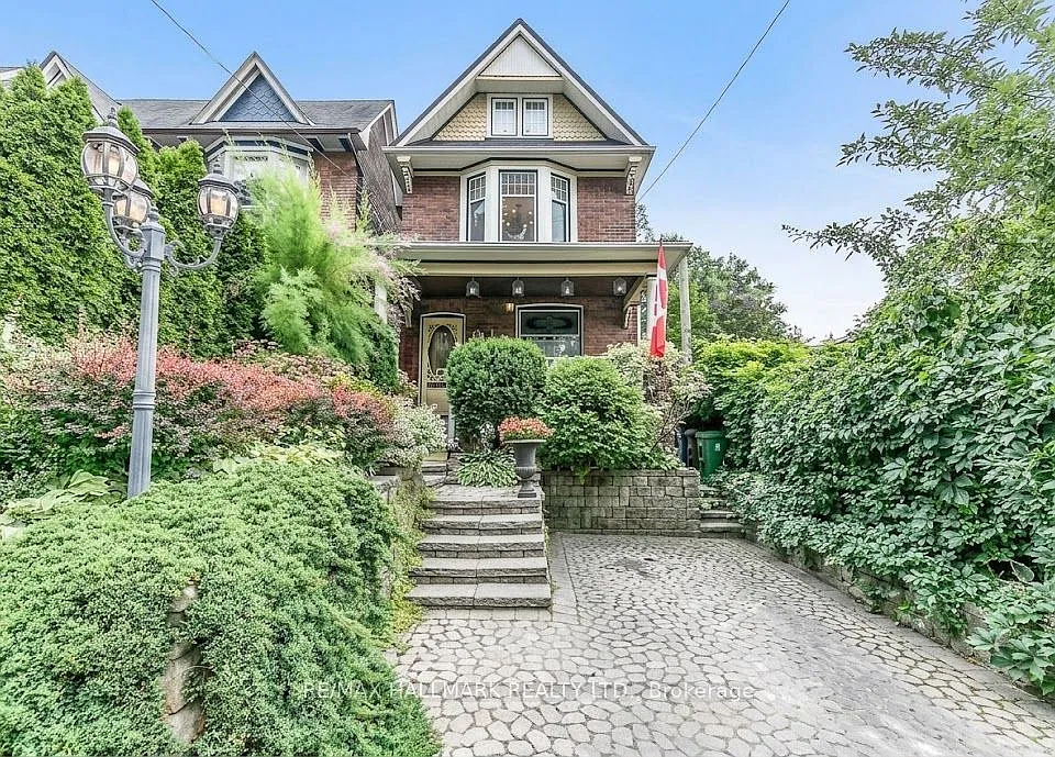 91 Ivy Ave #UPPER