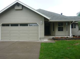412 53rd Pl, Springfield, OR 97478