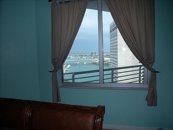 5th image of 325 S Biscayne Blvd APT 3014