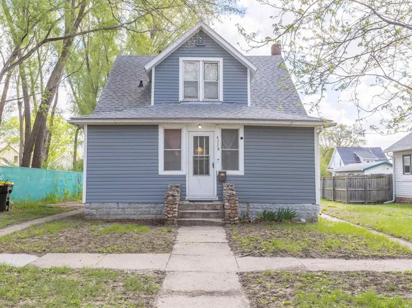 4228 Central St, Sioux City, IA 51108
