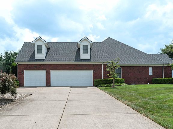 3rd image of 333 Foxtail Rd