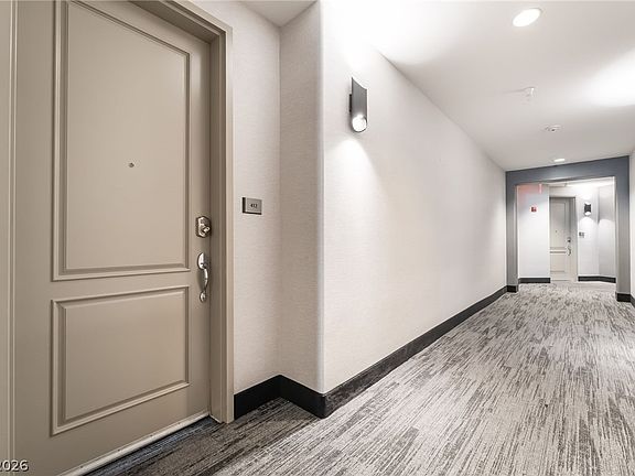4th image of 50 E Serene Ave Unit 412