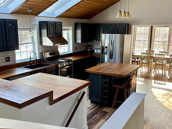 5th image of 524 Union Road