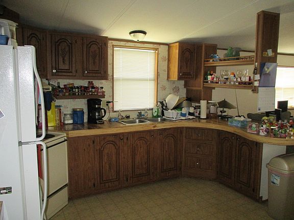 2nd image of 14420 Salamanca Dr