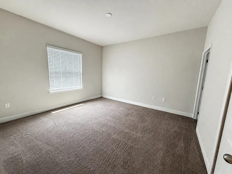 186 Mitchells Mnr — Photo 3