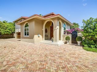 2325 NE 8th St, Fort Lauderdale, FL 33304