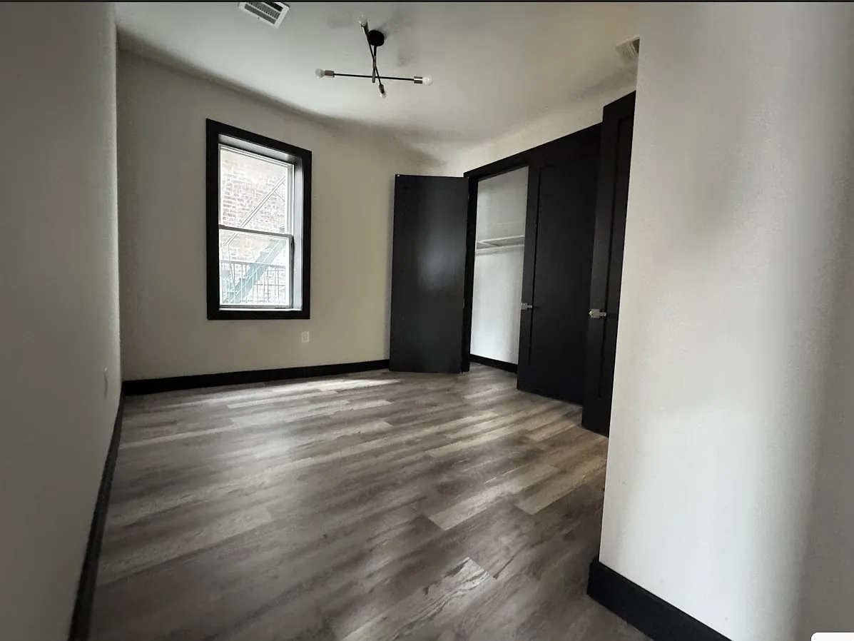 55 Lincoln St — Photo 4