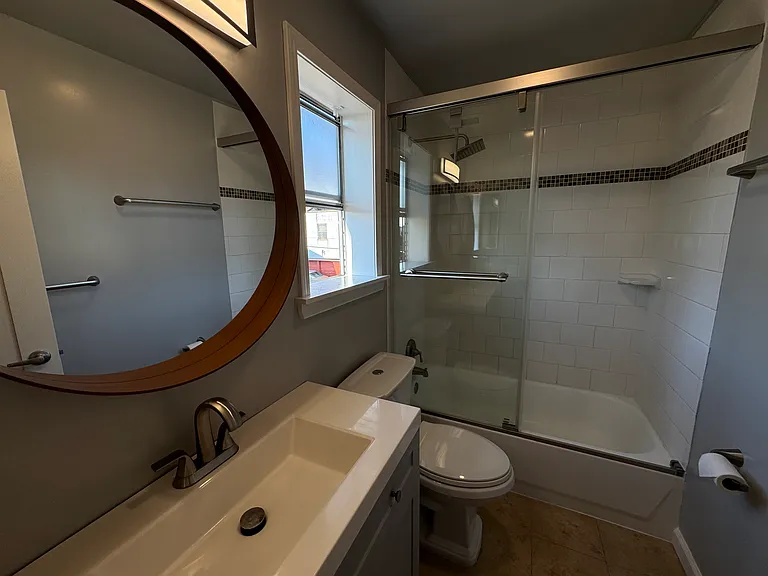 4511 Oregon St #4 — Photo 3