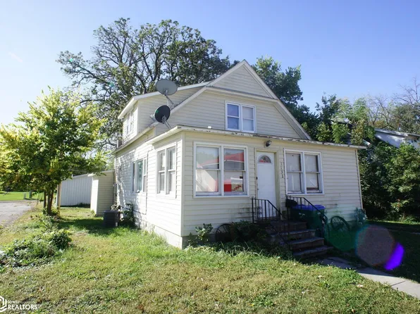 1132 2nd St, Webster City, IA 50595