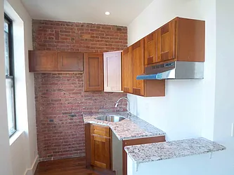 Rented by City Connections Realty