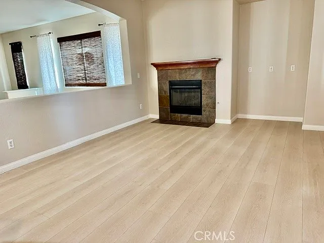 1379 Valley Rose Way — Photo 4