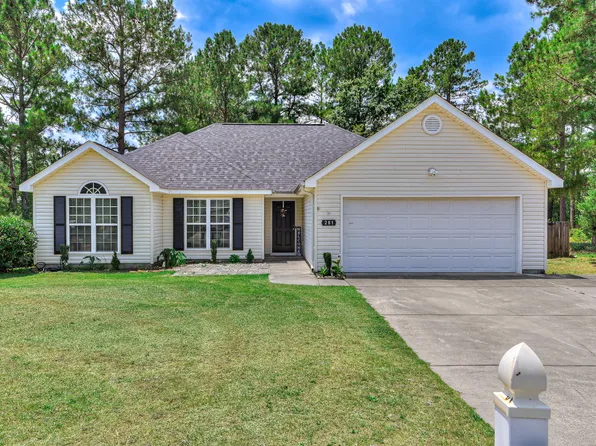 201 Crystal Peak Dr, Graniteville, SC 29829